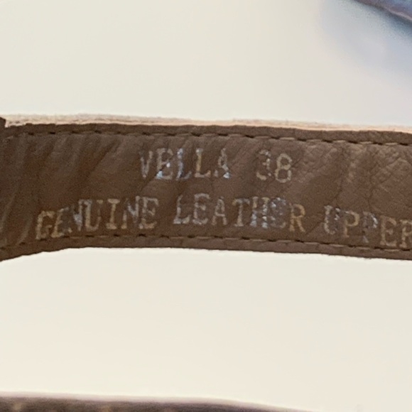 EUC! L’artiste Spring Step Shoes - Picture 3 of 5